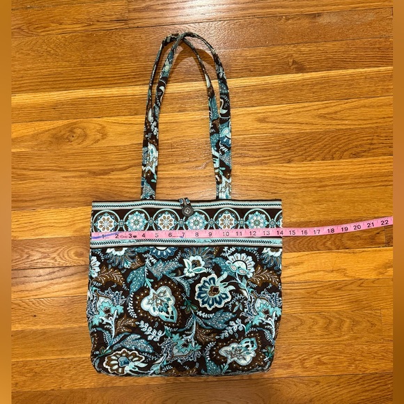 Vera Bradley Java Blue Tote; Tote Bag with Base - Picture 6 of 6